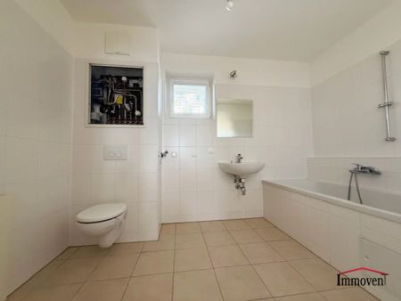 Gut geschnittene 2-Zimmerwohnung mit großem Balkon - Photo 4