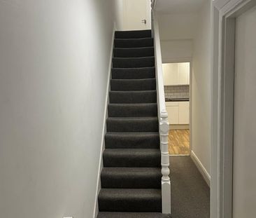 Room in a Shared House, Durban Road, E15 - Photo 3