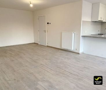 Te huur: Ruim en modern appartement in rustige omgeving te Adegem - Photo 5