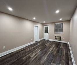 For Lease - 42A Squires Avenue, Toronto, Ontario - Photo 6