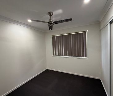 Beautiful 4-Bedroom Family Home with Study & Outdoor Entertaining Area - Photo 3