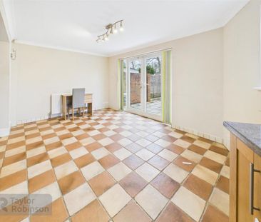 4 bedroom house to rent - Photo 6