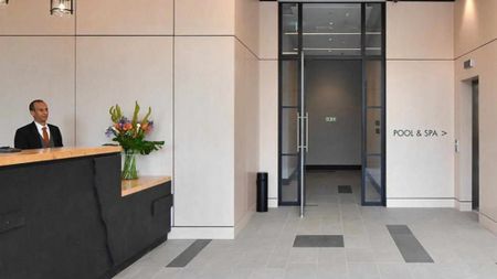 2 bedroom apartment to rent - Photo 5