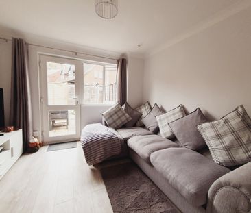 1 bedroom semi-detached house to rent - Photo 1