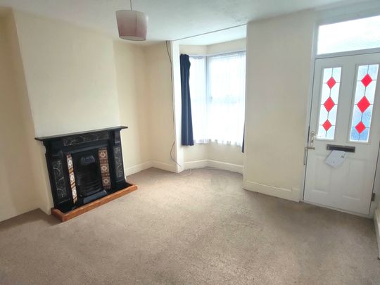 Out Westgate, Bury St. Edmunds - Photo 1