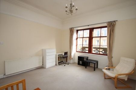 Cecil Street, Hillhead, G12 - Photo 4