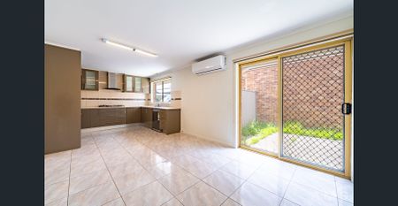 Ticks all the boxes !! - Photo 5