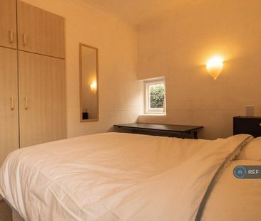 1 bedroom in a house share to rent - Photo 6