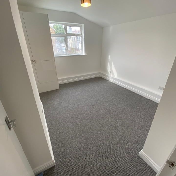 2 Bed Flat, Glyfiend Road, NW10 - Photo 1
