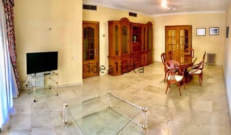 Alquiler de piso en Avenida de Andalucía - Photo 3