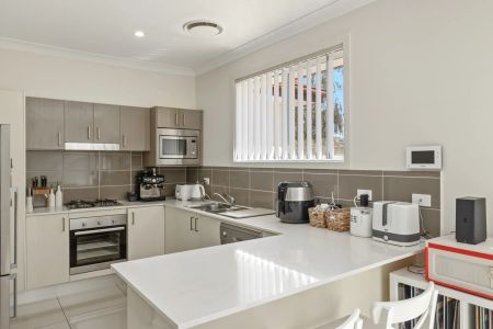 Unit 5/19 Moonstone Drive, - Photo 5