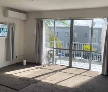 1 Bedroom Apartment - Water included - Photo 1
