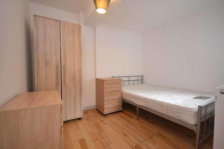 Spring Terrace, Reading, RG2 - Photo 2