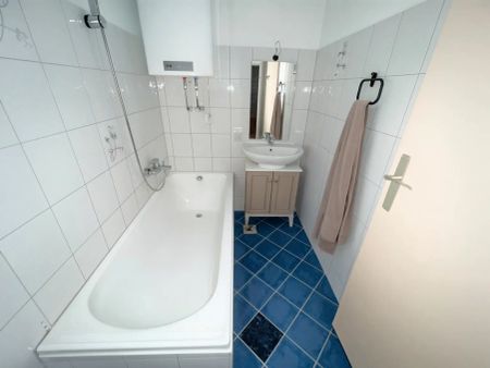 Inklusive Heizkosten I Schöne 2-Zimmer-Wohnung mit Badewanne - Photo 5