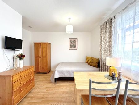 Studio to rent - Photo 3