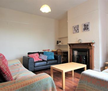 4 bedroom house to rent - Photo 3