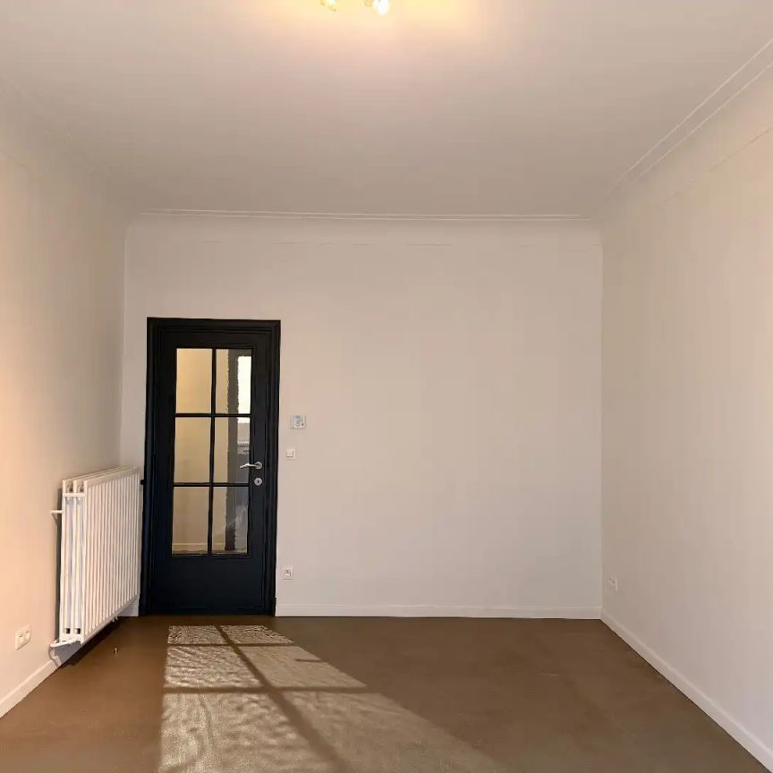 Verzorgd gelijkvloers appartement met tuin - Photo 1