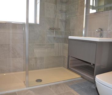 Station Road, Bishops Cleeve, Cheltenham, Gloucestershire, GL52 - Photo 3