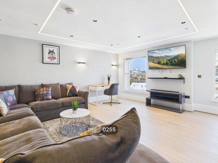 2 bedroom apartment to rent - Photo 5