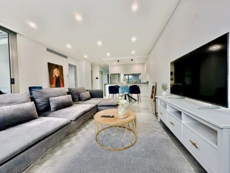 413/19 George Julius Av, Sydney - Photo 4