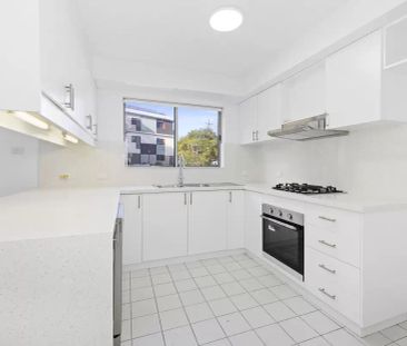 19/1 Fitzgerald Crescent, Strathfield - Photo 2