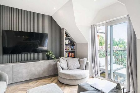 Parkgate House, CR6 - Photo 3