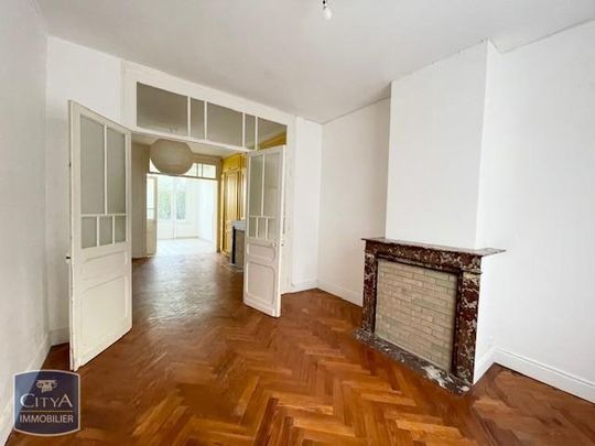 Location Appartement 2 pièces 61m² LILLE 59000 - Photo 1