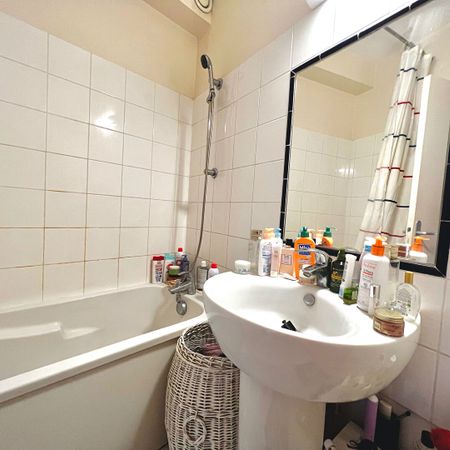 Appartement - 2 pièces - 53 m² - Photo 4