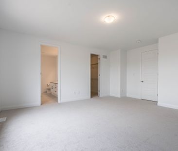 For Lease - 150 Forestwalk Street, Kitchener, Ontario - Photo 2