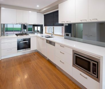 Well presented modern 3 bedroom family home!! - Photo 3