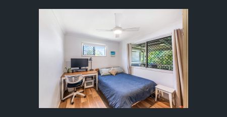 OFFERING PEACE AND QUIET IN THIS PRIME FAMILY HOME - Photo 2