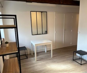 Location Appartement 1 pièce 30m² BORDEAUX 33000 - Photo 4