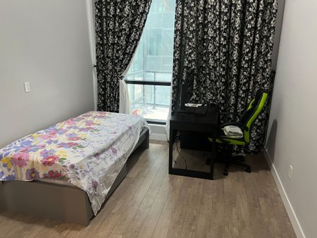 For Lease - 100 Garment Street, Kitchener, Ontario - Photo 5