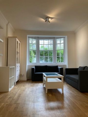 1 Bed Flat, Upper Rock Gardens, BN2 - Photo 2