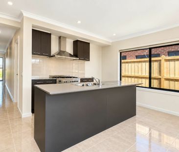 Spacious Four- Bedroom Family Home in a Convenient in Point Cook Location - Photo 5