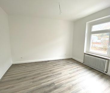 Etwas Besonderes: individuelle 4-Zimmer-Wohnung ab Mitte November verfügbar - Foto 4