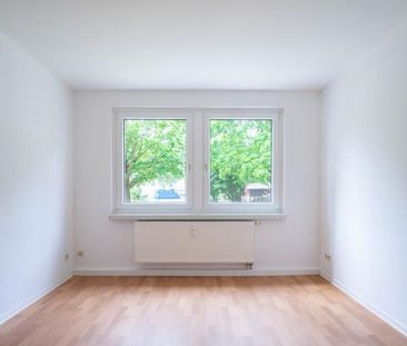 2-Raum-Wohnung im Erdgeschoss mit Balkon auf dem Sonnenberg - Foto 1