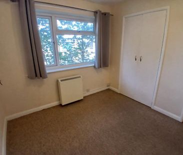 2 bedroom maisonette to rent - Photo 5