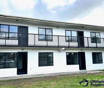 Fully Renovated Apartment - Photo 6