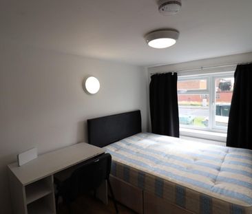 5 BED Bungalow To rent - Photo 5