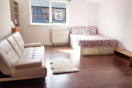1 Bed Flat, Green Lanes, N4 - Photo 3
