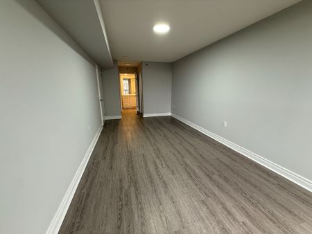 For Lease - 2 Neptune Drive Unit# 508, Toronto, Ontario - Photo 5