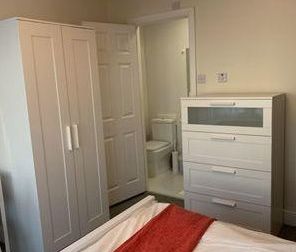 Kingsholm Road, Southmead, Bristol - Photo 4