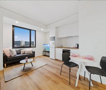 3 Bedroom Apartment - Photo 1