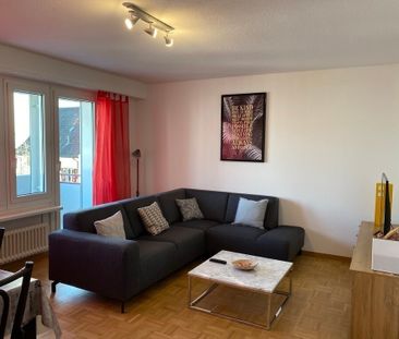 Spacieux appartement meublé de 3,5 pièces au cœur de Dübendorf, Zürich - Photo 4
