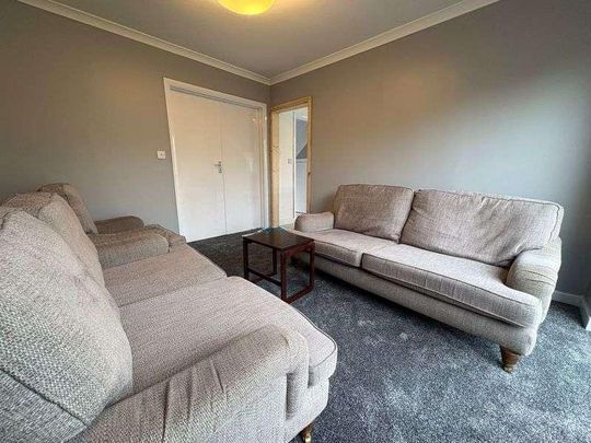 Stirling Close, Uxbridge, UB8 - Photo 1