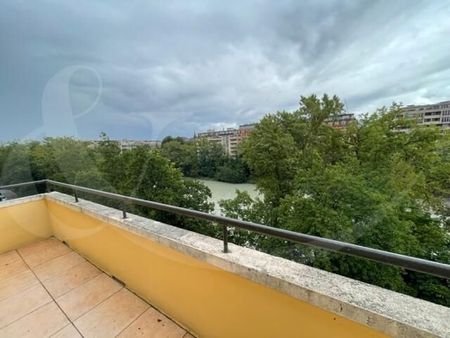 15 Quai du Cheval-Blanc, 4.5-room apartment, bright and through-flowing - Photo 5