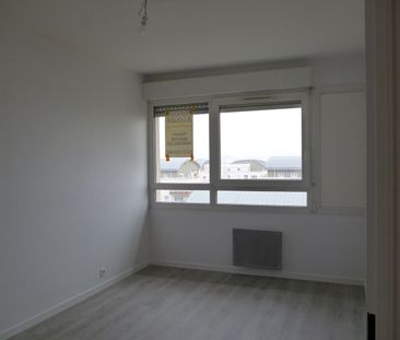Location Appartement 3 pièces 73m² - Photo 4