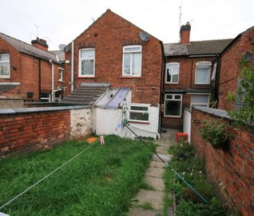3 bedroom terraced house to rent - Photo 3