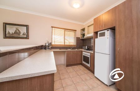 12 Tyrell Place, 3810, Pakenham Vic - Photo 3